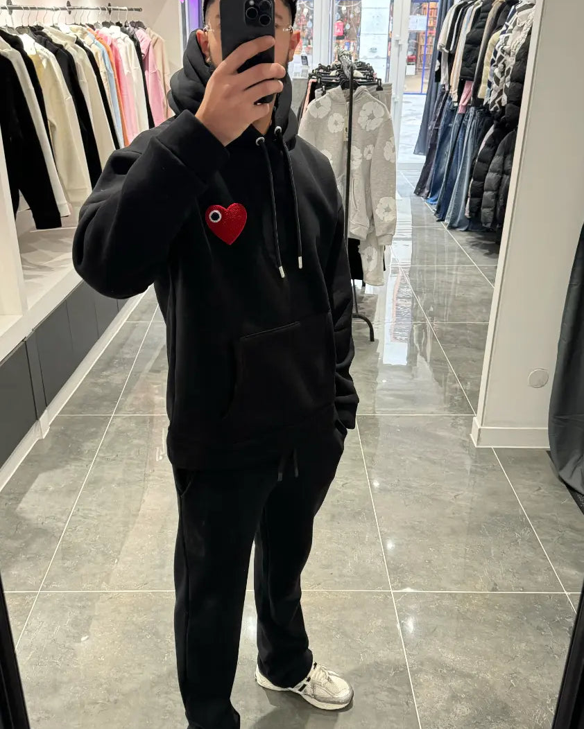 Pull Adj  Noir Cœur Rouge